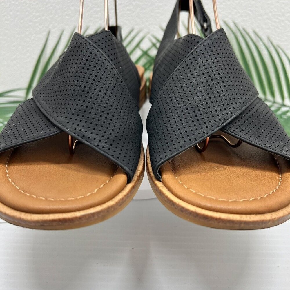 EuroSoft by Sofft Women's Darla Crisscross Slingback Sandals Black Size 7.5M - Picture 3 of 11